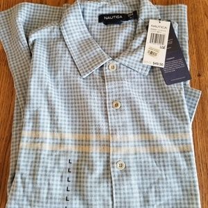 SOLD Nautica plaid button up